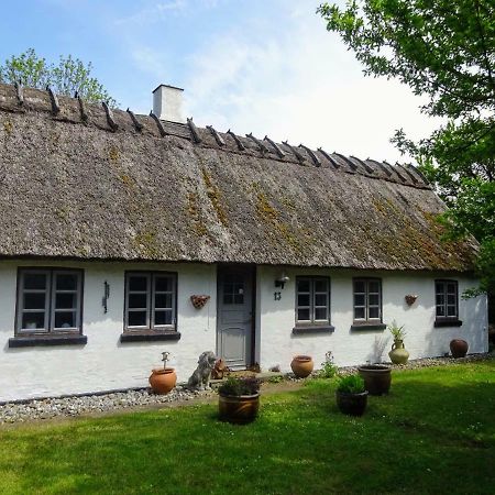 Feriehus Strataekt Bindingsvaerksidyl Villa Maribo Exterior foto